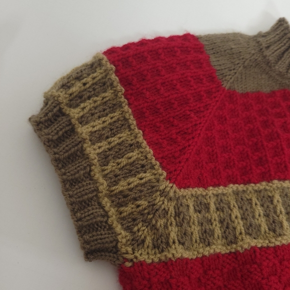 Hand Knit Lightweight kids Top, Sz 5/6 year old - Picture 5 of 12
